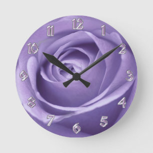 Horloge murale rose de collection de lavande