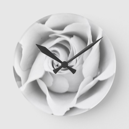 horloge murale rose en argent (Recto)