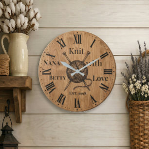 Horloge murale « Tricoter avec amour » Nom perso