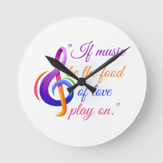 Horloge musicale avec citation musicale.