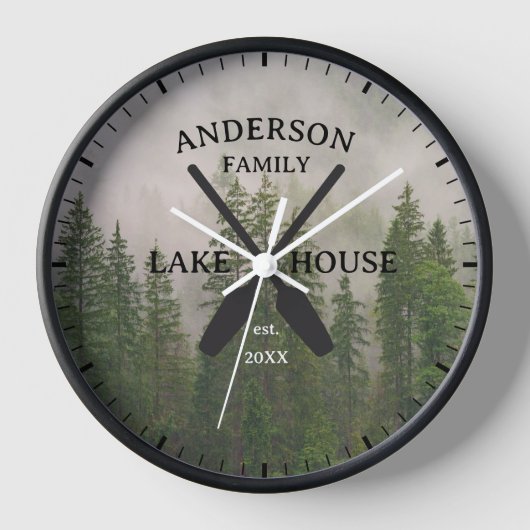 Horloge Nom de famille personnalisé Lake House (Recto)