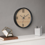 Horloge Numéros De Points Contemporains Sur Faux Bois<br><div class="desc">Des points noirs modernes sont motif sur un arrière - plan en bois clair beige teinté d'un faux teint de couleur beige. Classic rétro chic, élégant mais simple design de base pour la décoration de maison artistique concepteur de mode, populaire branché, fantaisie de style du milieu du siècle. Disponible sur...</div>