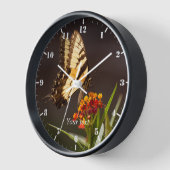Horloge Papillon à queue noire sur la fleur d'algue (Angle)