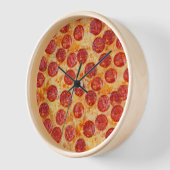 Horloge Pepperoni Pizza réaliste (Angle)