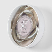 Horloge Pétales Roses en argent nouvellement mariés Person (Angle)