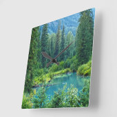 Horloge pittoresque de forêt et de lac de Hyder (Angle)