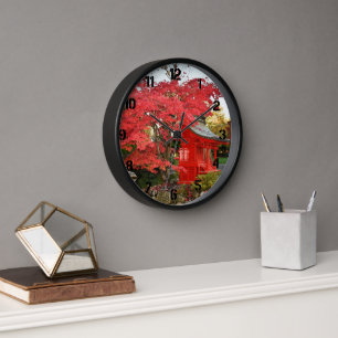 Horloge Red Japanese Maple and Garden Shrine