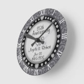 Horloge Ronde 25e anniversaire Mariage d'argent Monogramme (Angle)