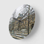 Horloge Ronde À Paris (Angle)