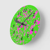 Horloge Ronde Abstract Neon Green and Purple Retro Wall Clock (Angle)