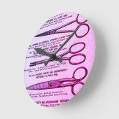 Horloge Ronde Adoration Ciseaux Vintages rose (Angle)