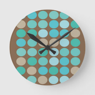 Horloge Ronde Aqua Blue Teal & Brown Dots Pattern