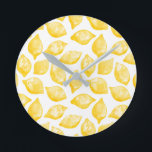 Horloge Ronde Aquarelle Citron Motif<br><div class="desc">Joli motif citron aquarelle sur un arrière - plan blanc pour une photo estivale fruitée de Vitamine C. Art original de Nic Squirrell.</div>