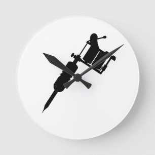 Horloge Ronde arme à feu de tatouage
