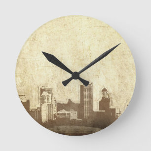 Horloge Ronde Arrière - plan sale de ville