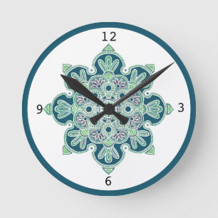 Horloge ronde avec médaillon vert