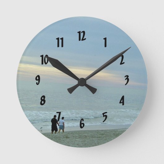 Horloge Ronde Balade Romantique Le Long De La Plage (Recto)