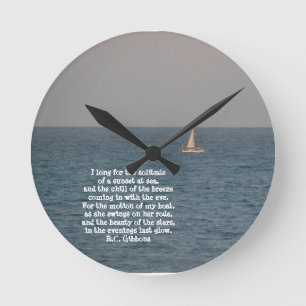 Horloge Ronde Bateau à voile en mer-avec citation de voile