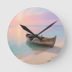 Horloge Ronde Bateau en bois sur la plage tropicale au coucher d