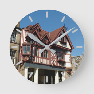 Horloge Ronde Bâtiment en chêne Tudor, Edimbourg, Ecosse