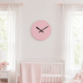 Horloge Ronde Bébé Bébé rose avec fleurs blanches