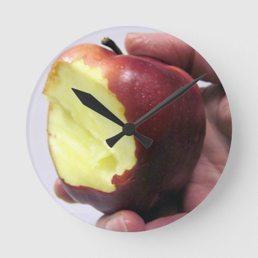 Horloge Ronde Bitten Red Apple (Recto)