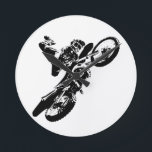 Horloge Ronde Black White Pop Art Motocross Motorcyle Sport<br><div class="desc">Sport Thème Numériquement Edited Art - Motocross Poster Imprimer - College Pop Art - Computer Images - La seule façon de faire un grand travail est d'aimer ce que vous faites.</div>