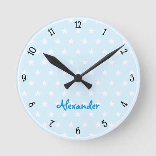 Horloge Ronde Blue White Stars Nom Personnalisé Garçons Salle Nu (Recto)