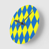 Horloge Ronde Blue Yellow Harlequin Checkered Design  (Angle)
