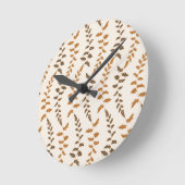 Horloge Ronde Boho Cream Fern Strings - motif sans soudure. (Angle)