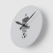 Horloge Ronde Boombox peut changer le monde (Angle)