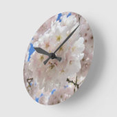 Horloge Ronde Boules De Fleur Rose. (Angle)