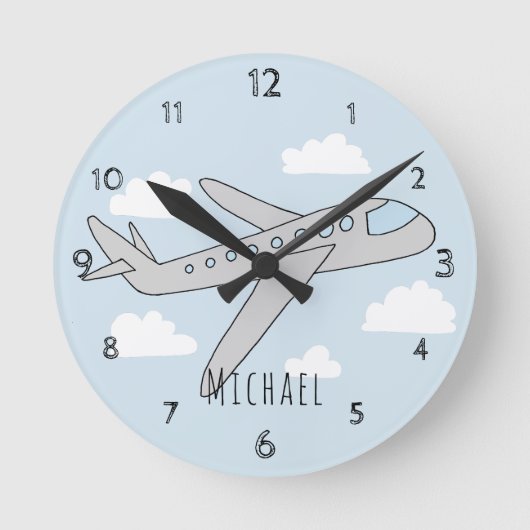 Horloge Ronde Boys Blue Airplane Design avec nom (Recto)