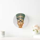 Horloge Ronde Bust of Queen Nefertiti, front view, from the stud (Maison)