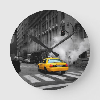 Horloge Ronde Cabine jaune de New York