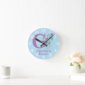 Horloge Ronde Cadran avec motif floral avec nom et initiale (Maison)