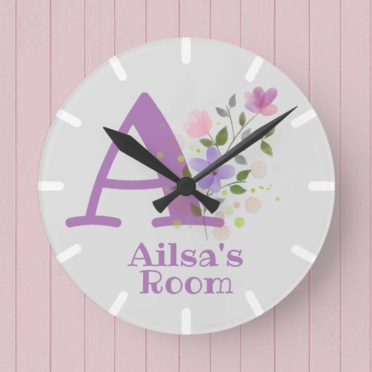 Horloge Ronde Cadran avec motif floral et nom Ailsa & initiale