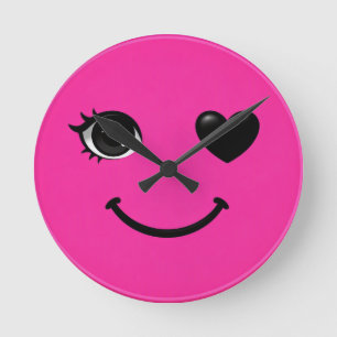 Horloge Ronde Cadran de Montre à l'Oeil en Forme de Coeur Rose C