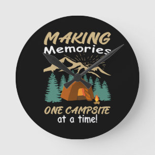 Horloge Ronde CAMPING Faire des souvenirs