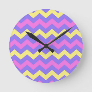 Horloge Ronde Cartouche Zigzie (jaune, violet et rose)