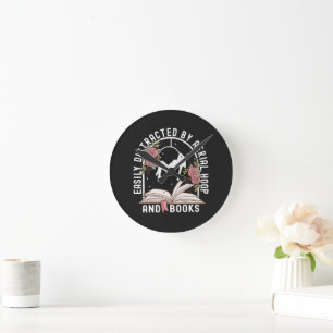 Horloge Ronde Cerceau aérien et livre facilement distraits