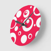 Horloge Ronde Cercles et Points dans le Géranium (Angle)