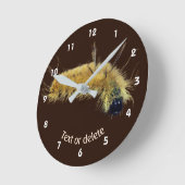 Horloge Ronde Chenille de la Noctuelle Jaune Personnalisée (Angle)