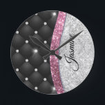 Horloge Ronde Chic girly faux parties scintillant argent noir ro<br><div class="desc">Personnalisez facilement ce design tendance et chic de l'horloge murale de luxe avec élégante parties scintillant en faux argent et rose et des strass au design tuffé noir. Cela rend le cadeau parfait pour 16 ans, mariage, douche nuptiale, anniversaire, baby shower ou bachelorette pour quelqu'un qui aime le luxe glam...</div>