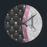 Horloge Ronde Chic girly faux parties scintillant argent noir ro<br><div class="desc">Personnalisez facilement ce design tendance et chic de l'horloge murale de luxe avec élégante parties scintillant en faux argent et rose et des strass au design tuffé noir. Cela rend le cadeau parfait pour 16 ans, mariage, douche nuptiale, anniversaire, baby shower ou bachelorette pour quelqu'un qui aime le luxe glam...</div>