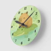 Horloge Ronde Chill & Cute : Capybara & Crocodile mème pour la m (Angle)