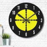 Horloge Ronde Cible de tir<br><div class="desc">Cette horloge présente une impression simple mais frappante d'une cible classique de tir jaune et noir ou de tir à l'arc. La pratique de tir sportif L'horloge ronde ciblée de tir à l'arc est parfaite pour les amateurs de sport de tir ou de tir à l'arc. Son esthétique soignée et...</div>