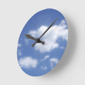 Horloge Ronde clouds in blue sky (Angle)