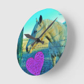 Horloge Ronde Coeur rose et Cheval jaune (Angle)