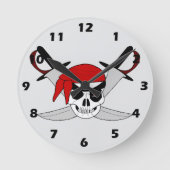 Horloge Ronde Conception de crâne de pirate et d'épées (Recto)